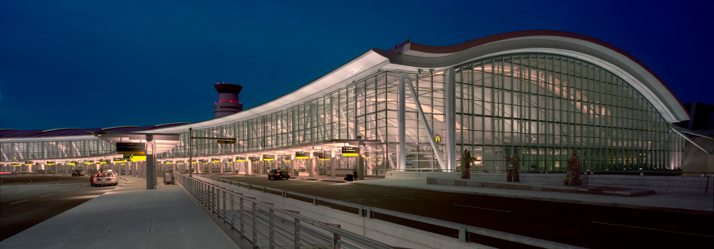 Toronto Pearson International Airport (CANADA)