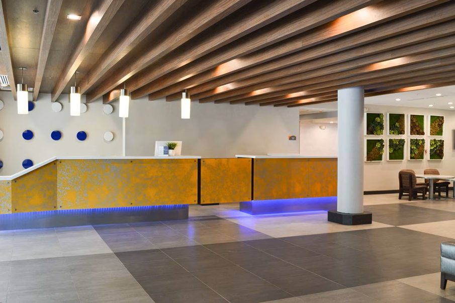 Best Western Plus (FLL)