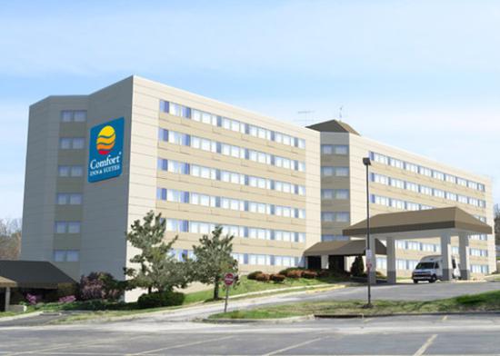 Clarion Inn & Suites BWI