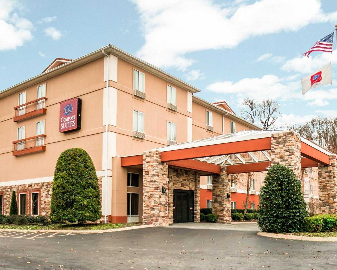 Comfort Suites (BNA)