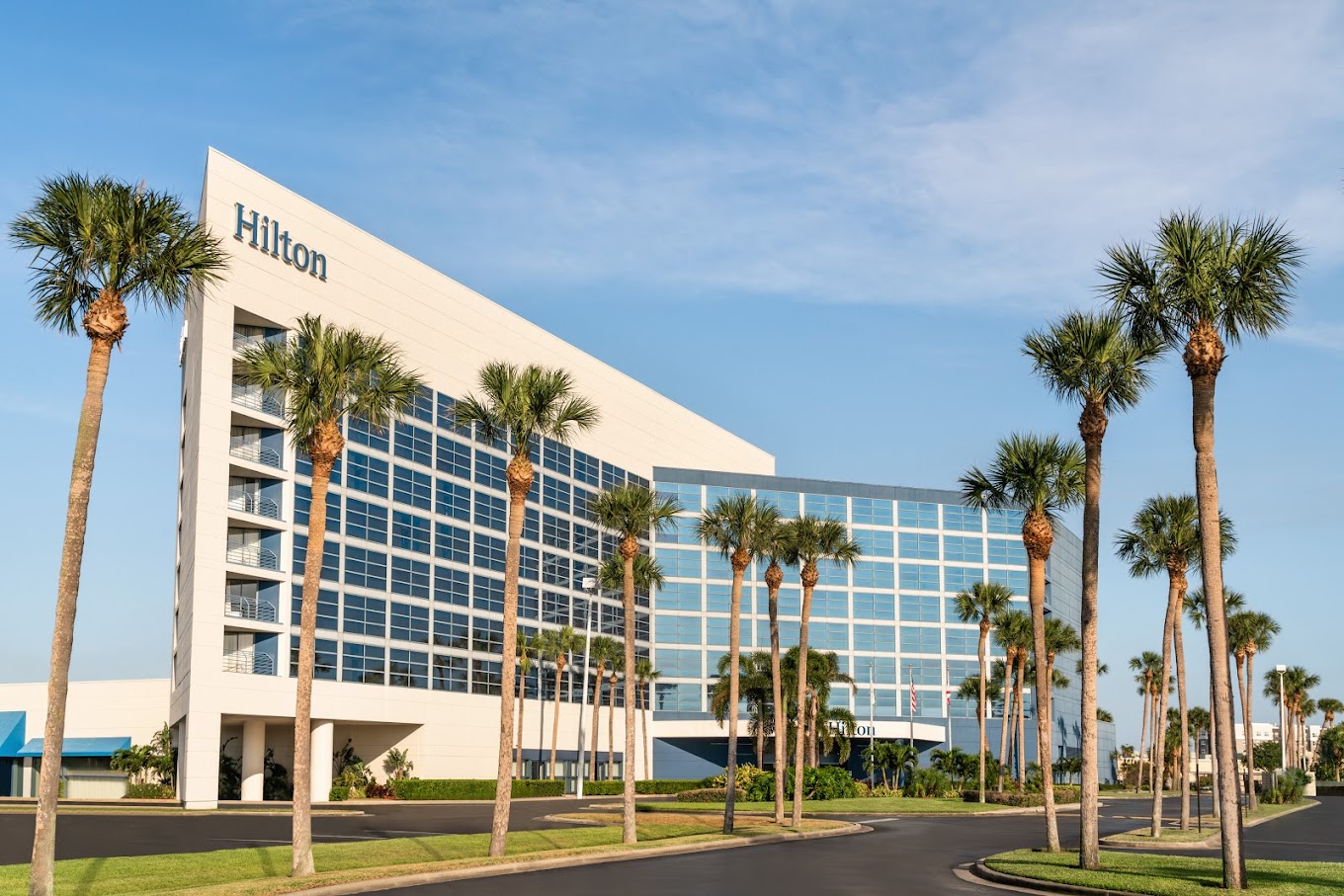 Hilton Melbourne Airport (MLB)