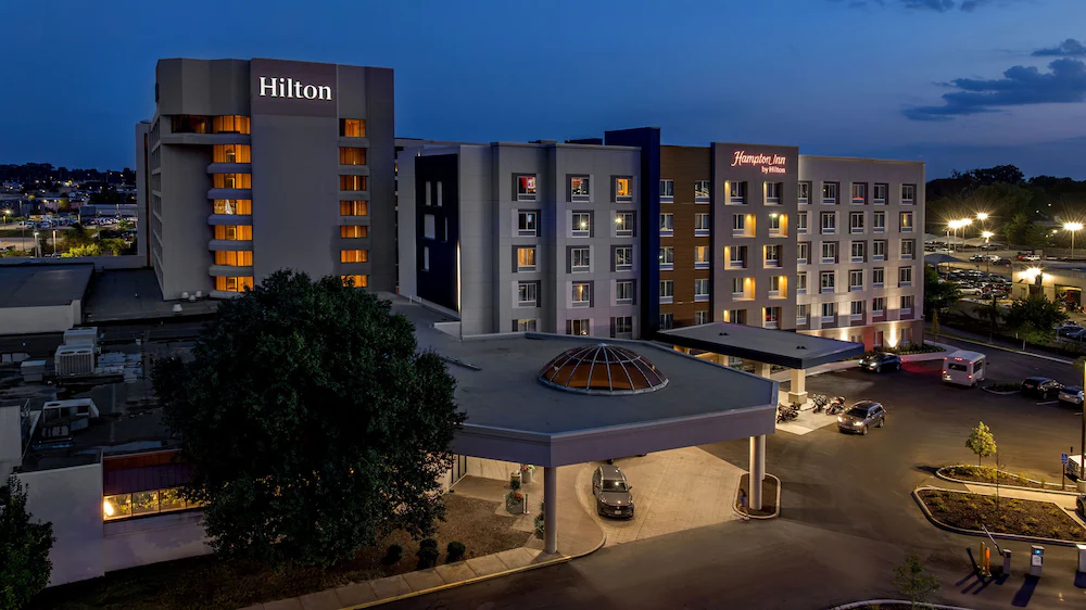 Hilton St. Louis Airport (STL)