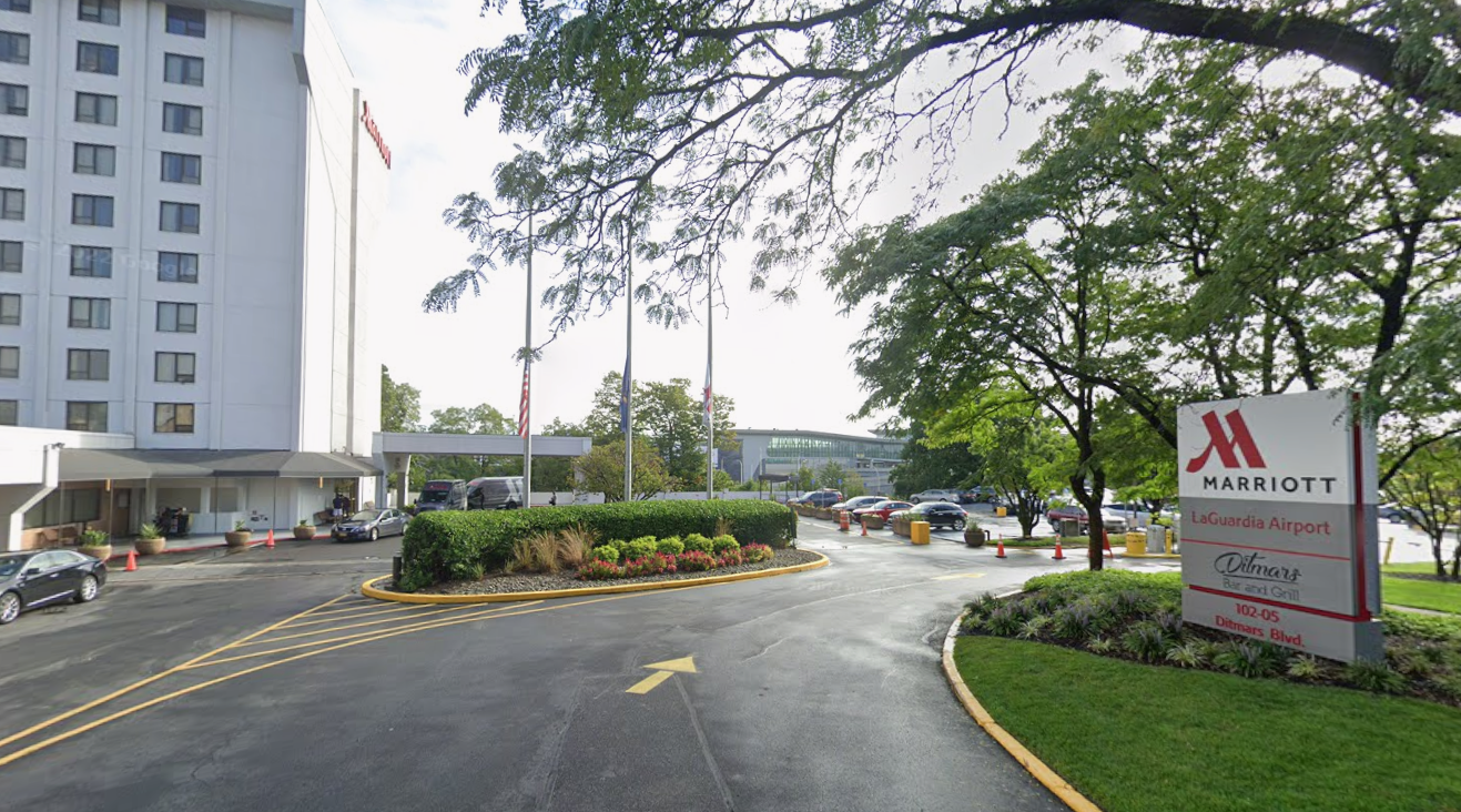 New York LaGuardia Marriott Airport Hotel (LGA)