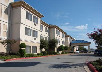 Quality Inn & Suites Austin Airport