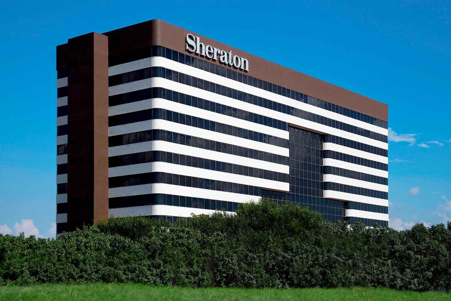 Sheraton Airport Hotel (DFW)