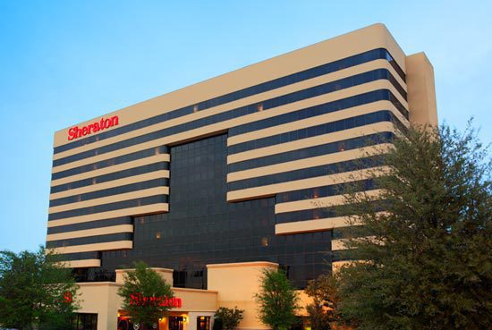 Sheraton DFW Airport hotel